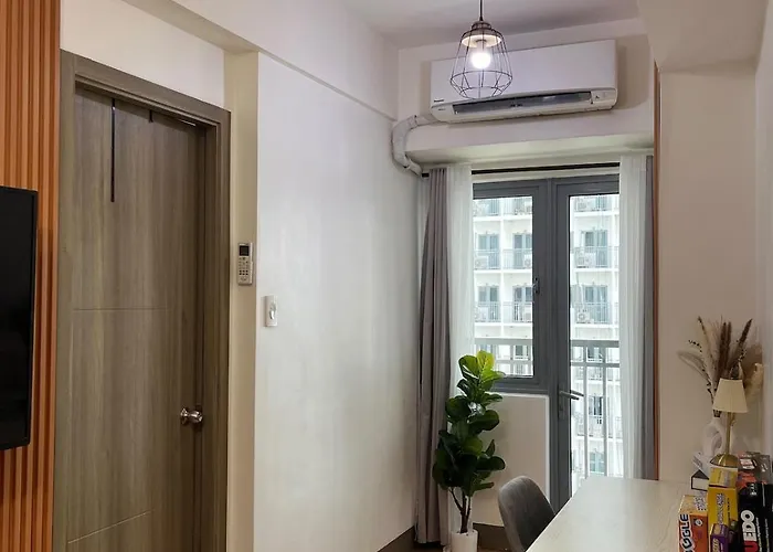 Modern 1br With Pool Near Greenfield Megamall & Edsa Apartment
