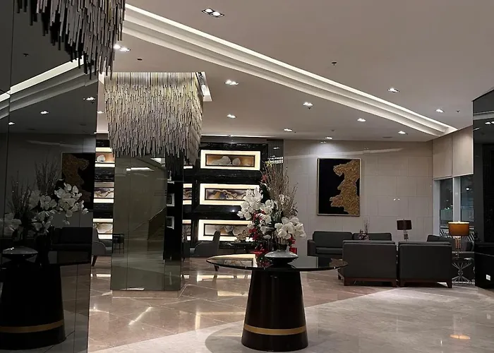 Apartment Modern 1br With Pool Near Greenfield Megamall & Edsa Manila