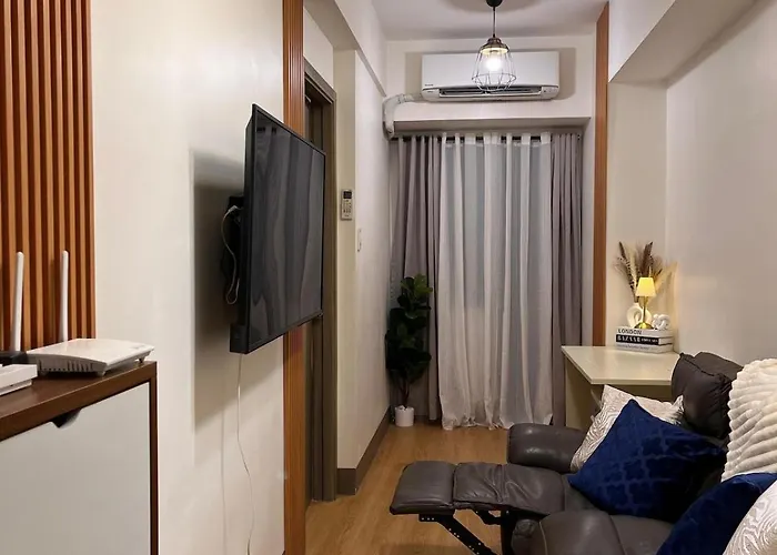 Modern 1br With Pool Near Greenfield Megamall & Edsa Apartment *